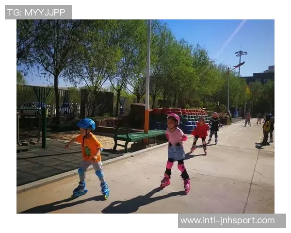 连裤袜足球的魅力与时尚结合探讨运动与美丽的完美平衡 连裤袜足球的魅力与时尚结合探讨运动与美丽的完美平衡